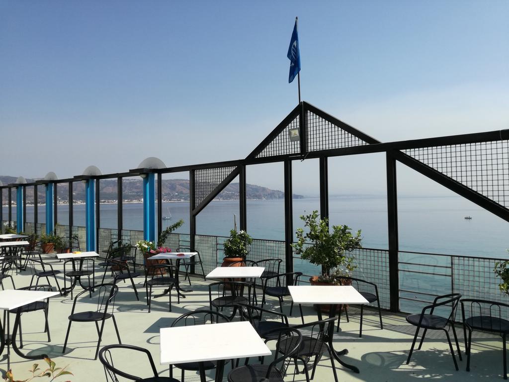 San Domenico Hotel Soverato Marina Exterior photo