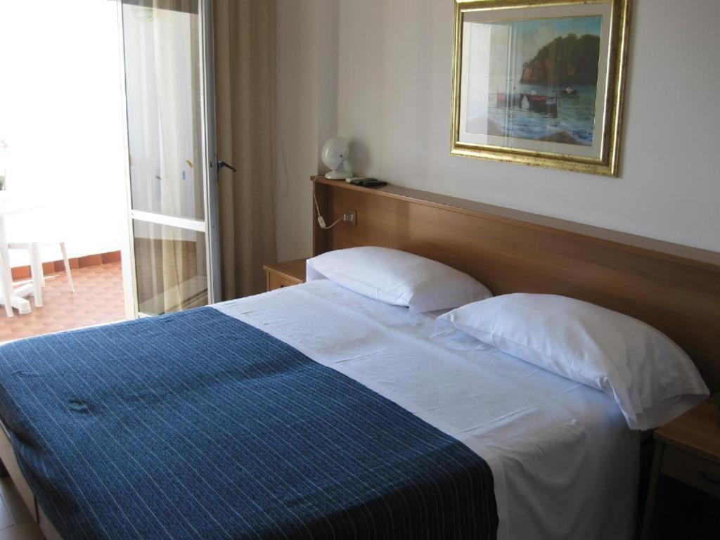 San Domenico Hotel Soverato Marina Exterior photo